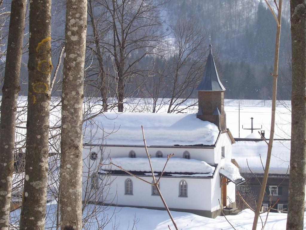 Haus Katharina Schnepfau Exterior foto